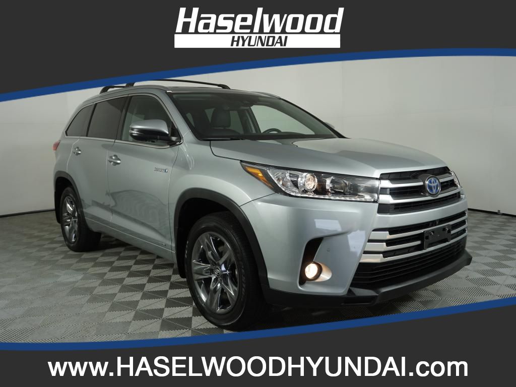 Pre Owned 2017 Toyota Highlander Hybrid Limited Platinum 4 Door Pre Owned 2017 Toyota Highlander Hybrid Limited Platinum